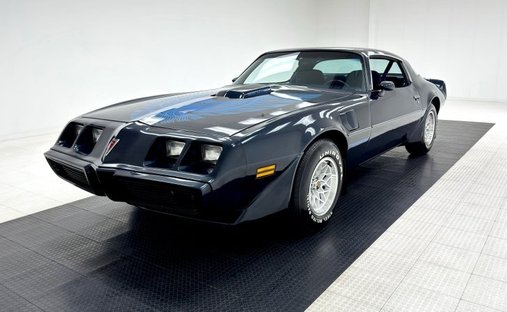 1 Owner/1 132 Orig Miles/Window Sticker/305ci V8/NM BW T10 Manual/Time Capsule in Morgantown, United States 1