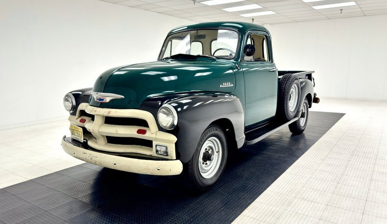 Pickup in Morgantown, United States 1 - 15587984