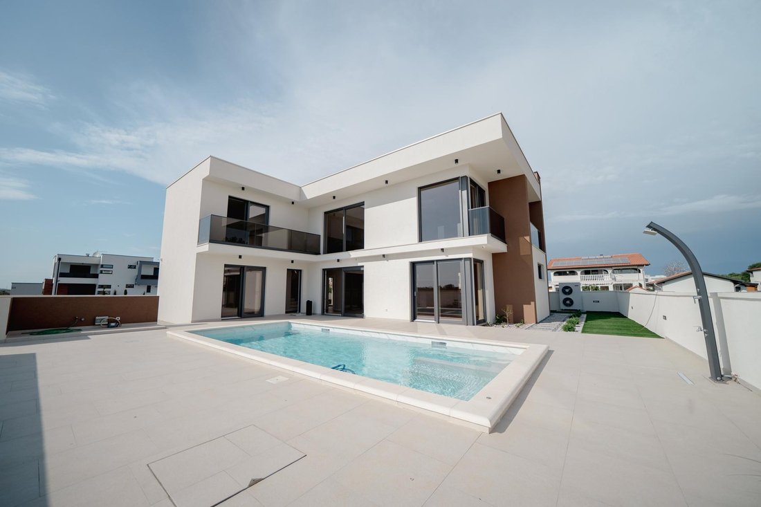 Villa in Privlaka, Zadar County, Croatia 2 - 15585902