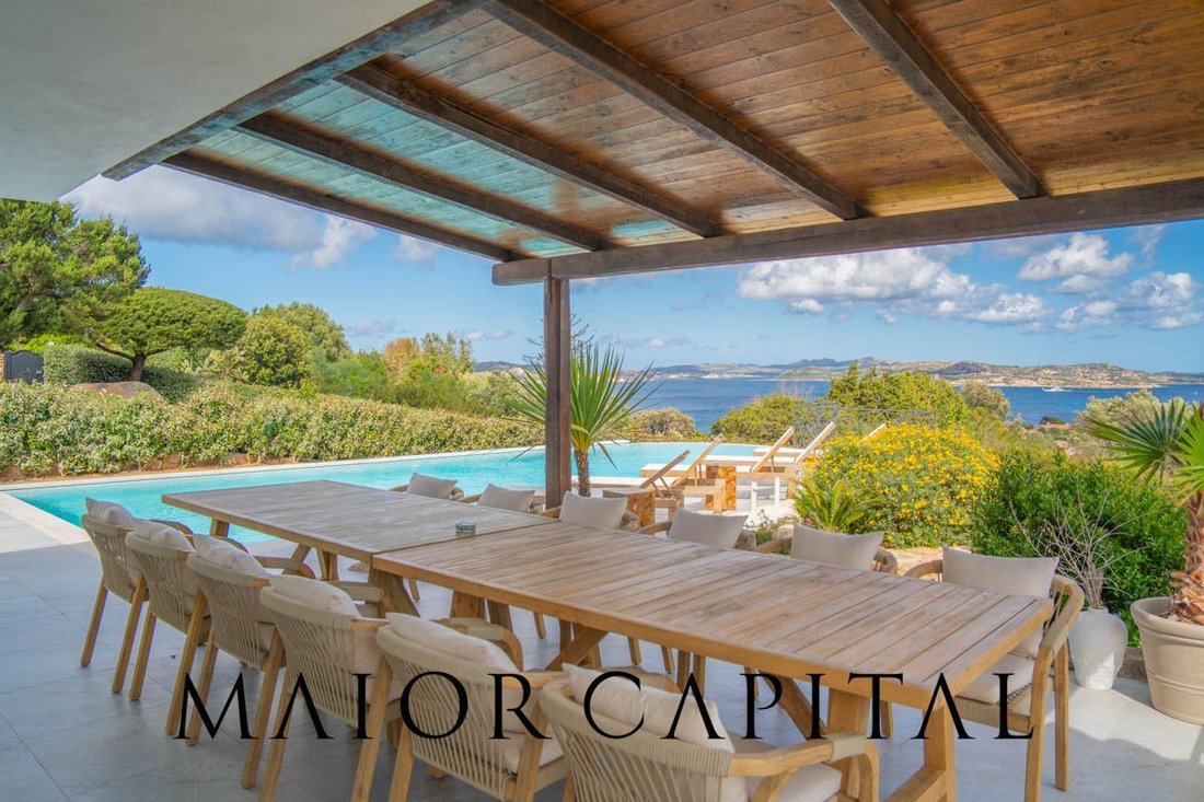 Casa en Punta Sardegna, Cerdeña, Italia 3 - 15586956