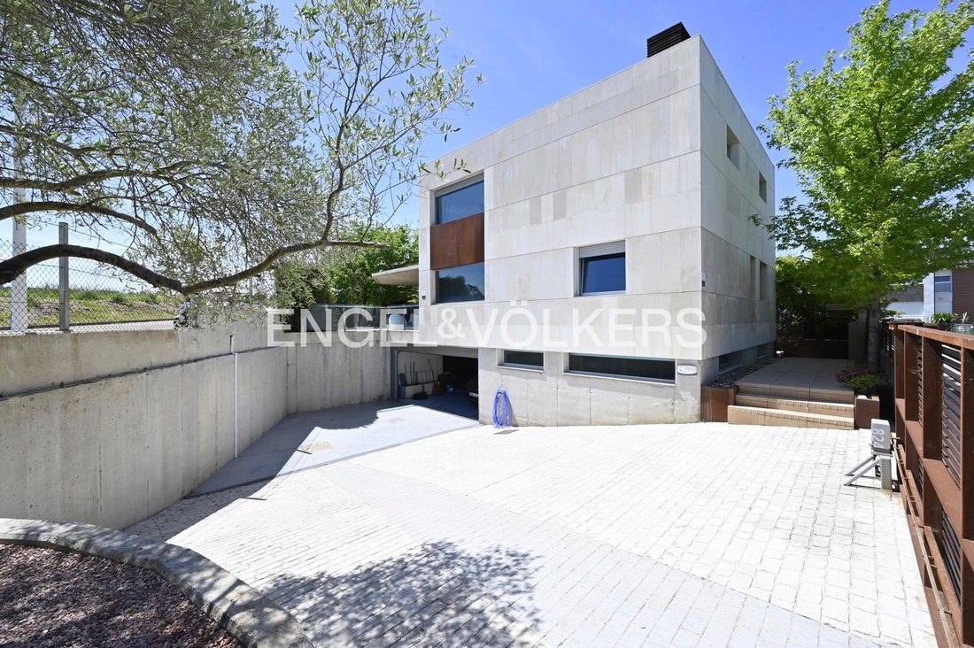 House in Santa Cruz de Bezana, Cantabria, Spain 2 - 15587177