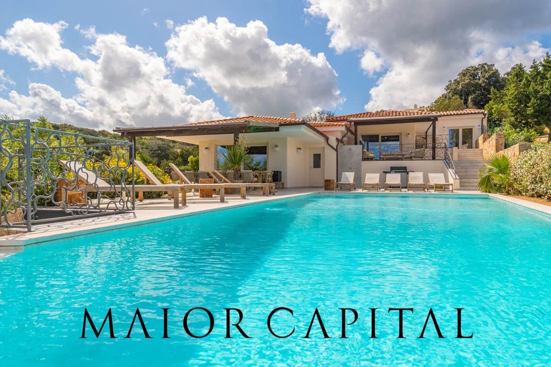 Casa en Punta Sardegna, Cerdeña, Italia 4 - 15586956