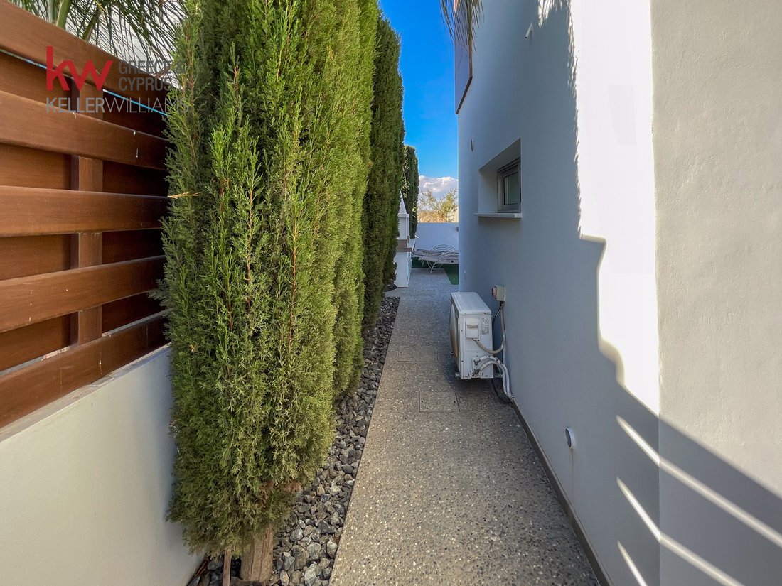 Villa in Paralimni, Famagusta, Cyprus 5 - 15585304