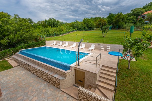 Apartment in Grad Crikvenica, Primorje-Gorski Kotar County, Croatia 3 - 15586596