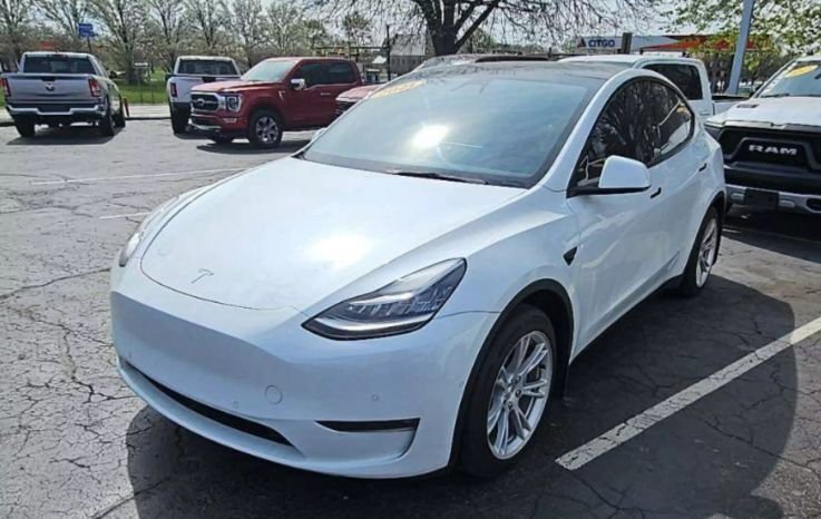 Suv in Irvine, CA, United States 1 - 15585360