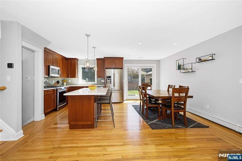 House in Glen Rock, New Jersey, United States 4 - 15587996