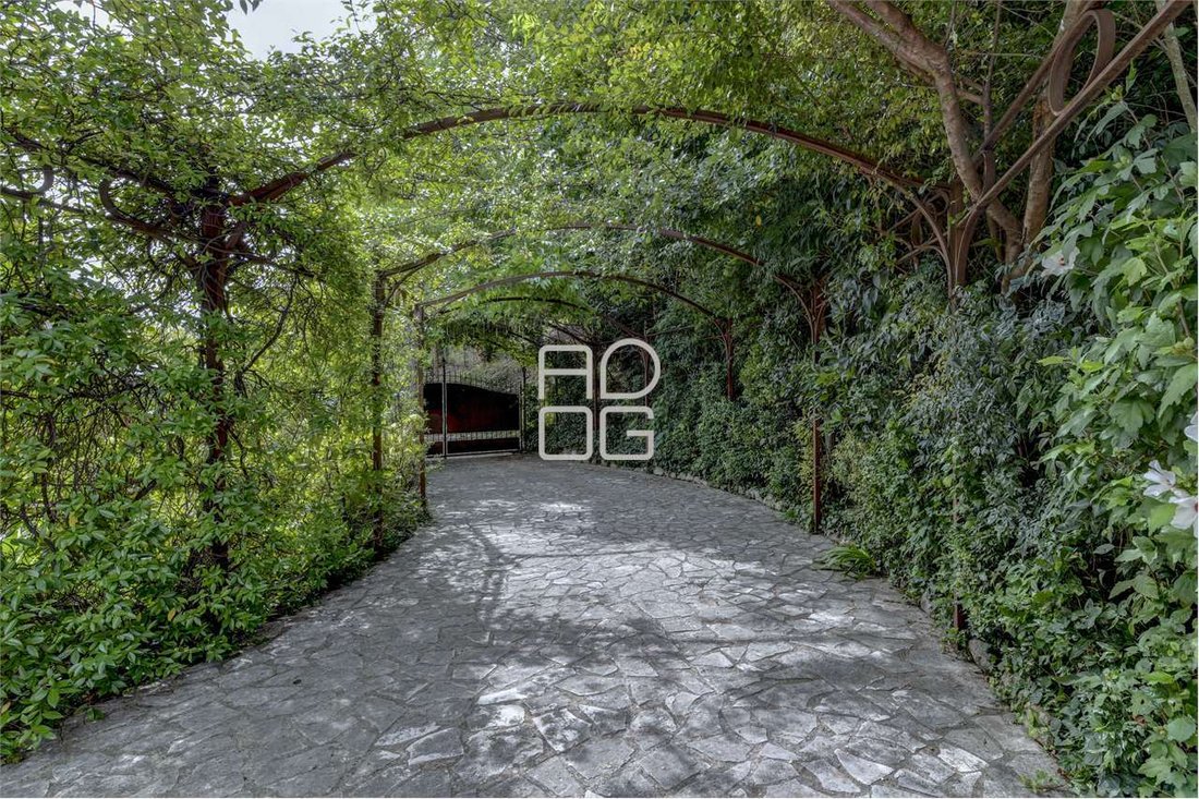 Villa in Entroterra, Desenzano del Garda, Lombardy 4 - 15585958