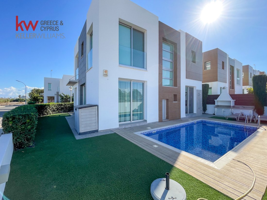 Villa in Paralimni, Famagusta, Cyprus 3 - 15585304