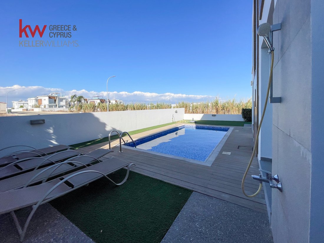 Villa in Paralimni, Famagusta, Cyprus 2 - 15585304