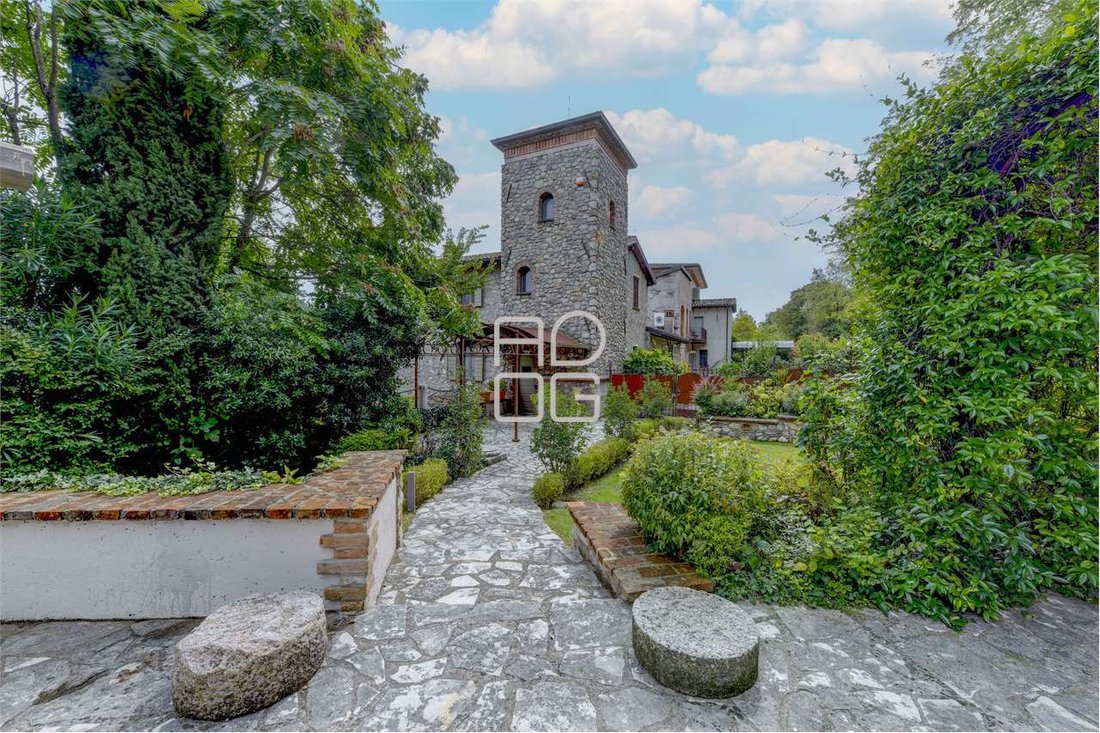Villa in Entroterra, Desenzano del Garda, Lombardy 1 - 15585958