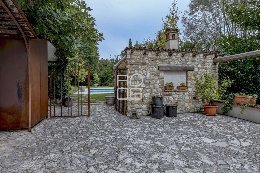 Villa in Entroterra, Desenzano del Garda, Lombardy 5 - 15585958