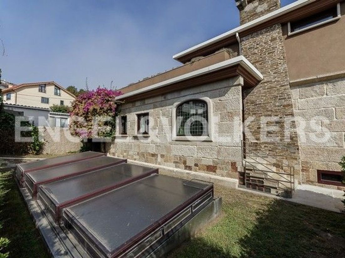 Villa in Vigo, Vigo, Spain 3 - 15585820