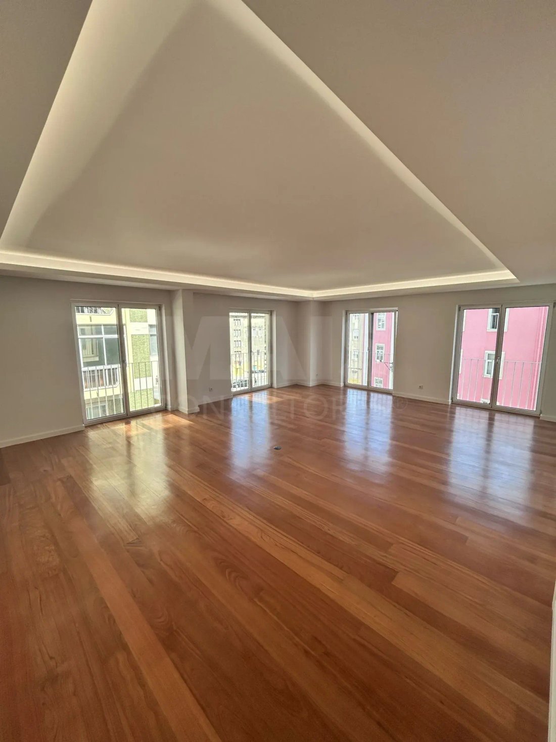 Apartment in Arroios, Lisbon, Portugal 5 - 15425347