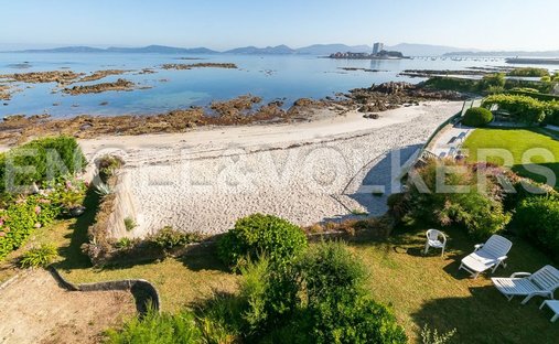 Villa a Oia, Vigo, Spagna 1