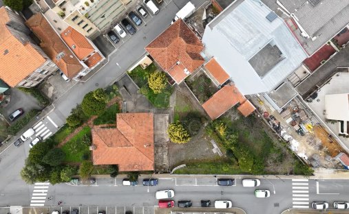 Terreno en Mafamude y Vilar do Paraiso, Distrito de Oporto, Portugal 1