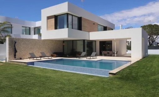 House in Chiclana de la Frontera, Andalusia, Spain 1