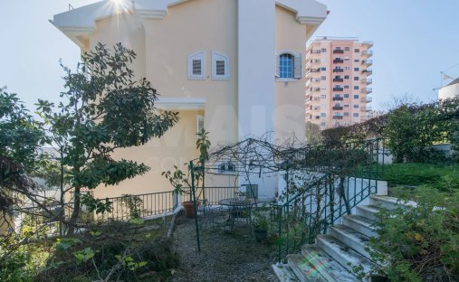 Villa a Alfragide, Lisbona, Portogallo 1
