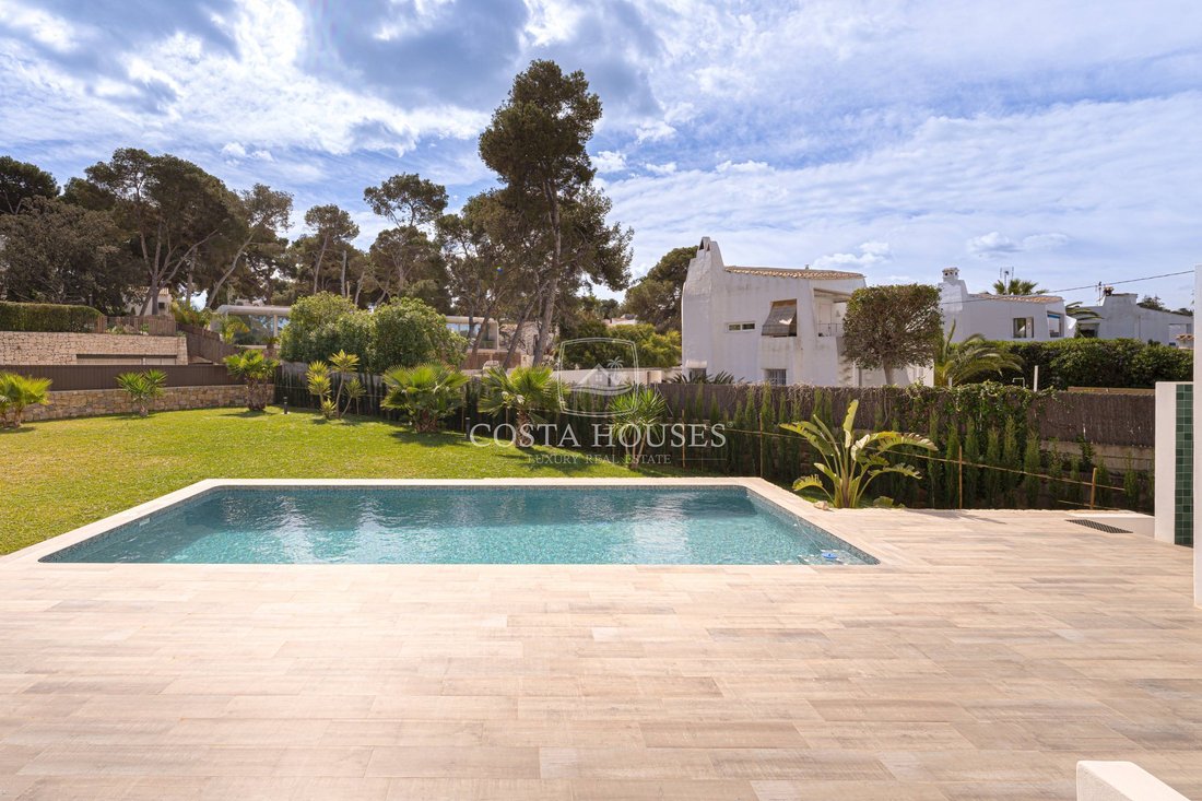 Villa in Cala Blanca, Xabia / Javea, Valencian Community 2 - 15586526