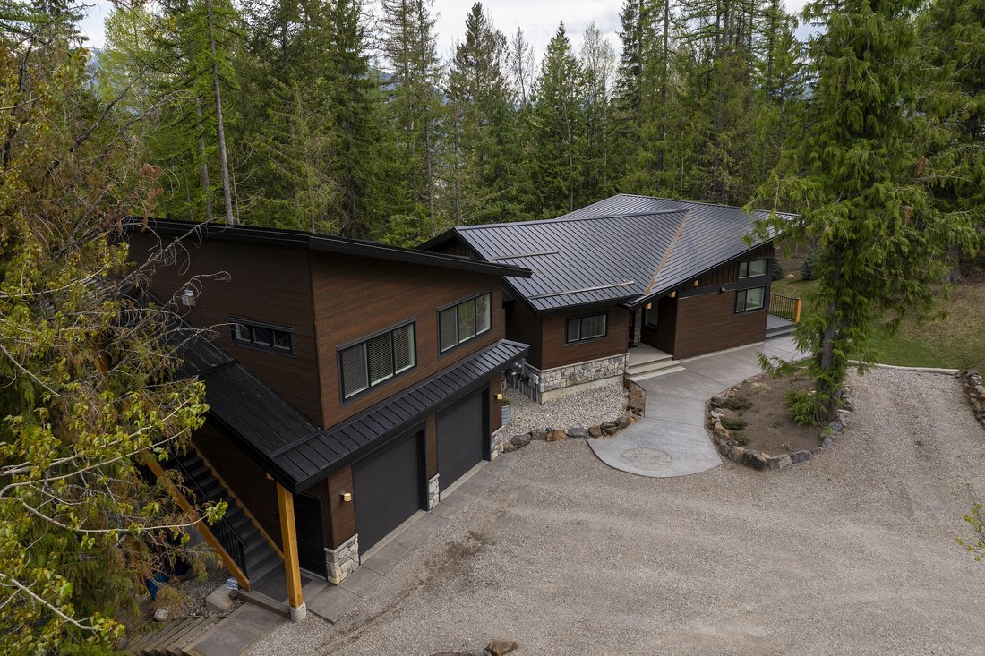 House in Fernie, British Columbia, Canada 5 - 15486926