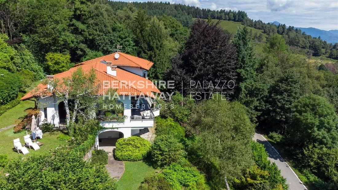 Villa in Stresa, Piedmont, Italy 3 - 15585773