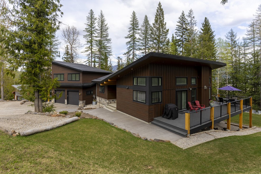 House in Fernie, British Columbia, Canada 1 - 15486926