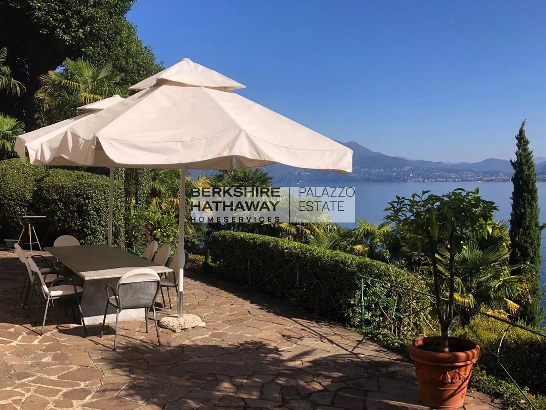 Villa in Oggebbio, Piedmont, Italy 2 - 15585707