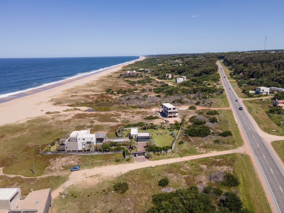 House in José Ignacio, Maldonado Department, Uruguay 2 - 15585424
