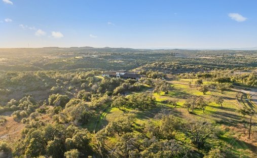 Farm Ranch in Spicewood, Texas, United States 1