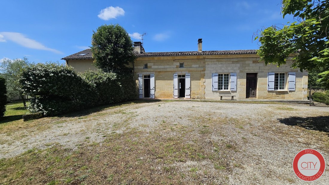 House in Puynormand, Nouvelle-Aquitaine, France 1 - 14567692