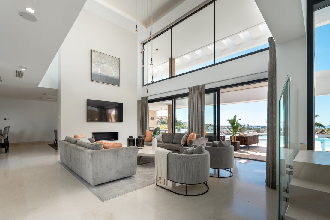 Villa in Benahavis, Andalusia, Spain 2 - 15589636