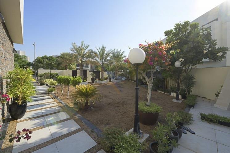 Villa in Damac Hills, Dubai, United Arab Emirates 3 - 15540712