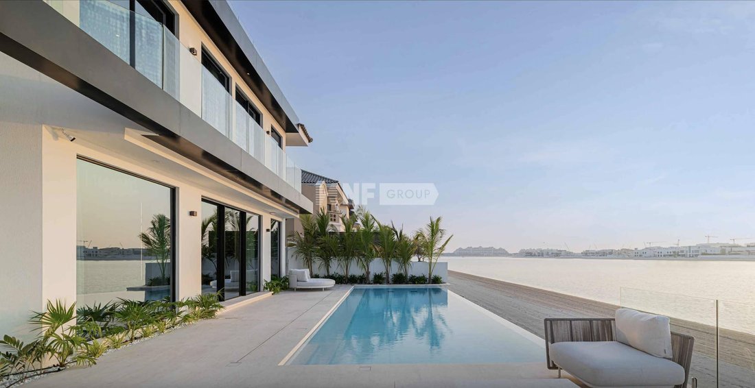 Villa in Palm Jumeirah, Dubai, United Arab Emirates 1 - 15589402