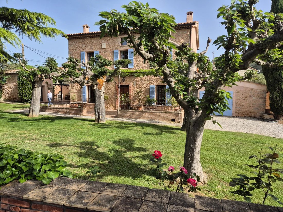 Country House in Le Cannet-des-Maures, Provence-Alpes-Côte d'Azur, France 1 - 15308090