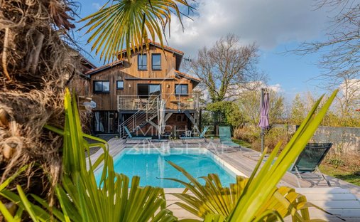 House in Gujan-Mestras, Nouvelle-Aquitaine, France 1