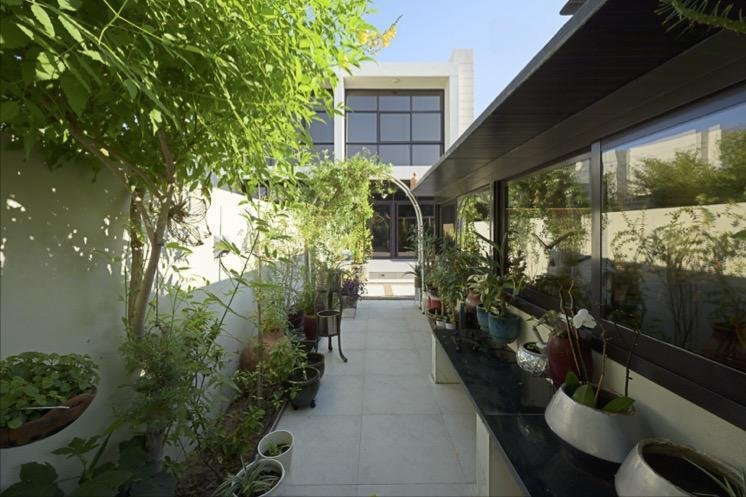 Villa in Damac Hills, Dubai, United Arab Emirates 5 - 15540712