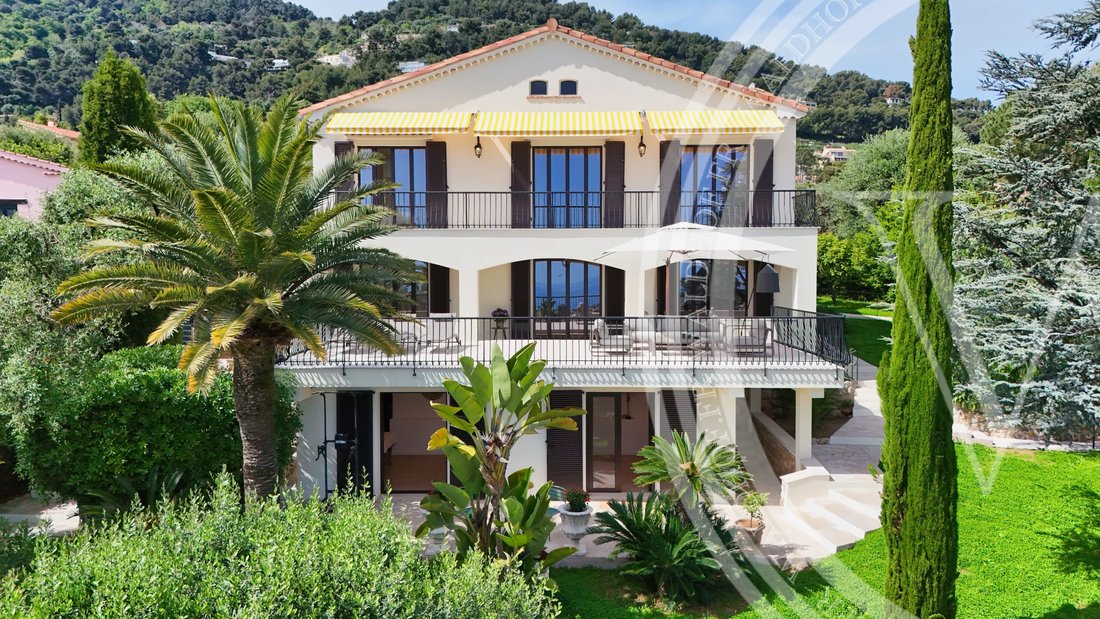 Villa in Village-Cros de Caste-Coupiere-Mont Gros, Roquebrune-Cap-Martin, France 1 - 15589110