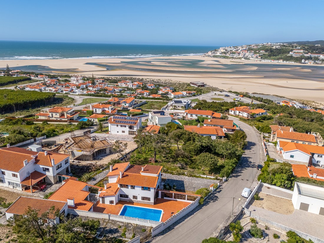 Villa in Vau, Leiria, Portugal 2 - 15589709