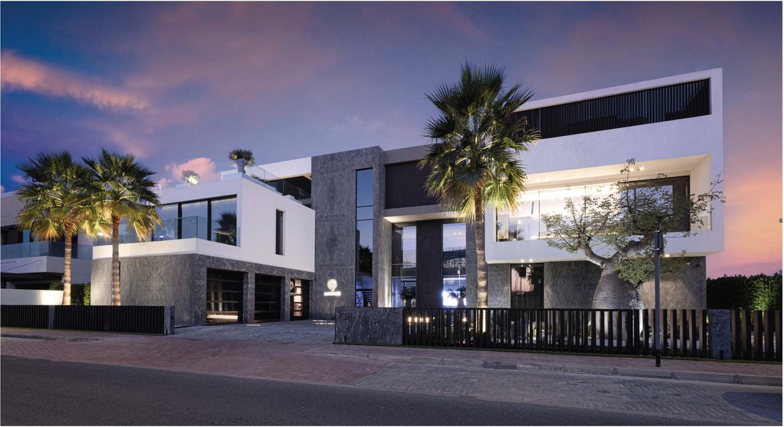 Villa in Dubai, Dubai, United Arab Emirates 1 - 15614071