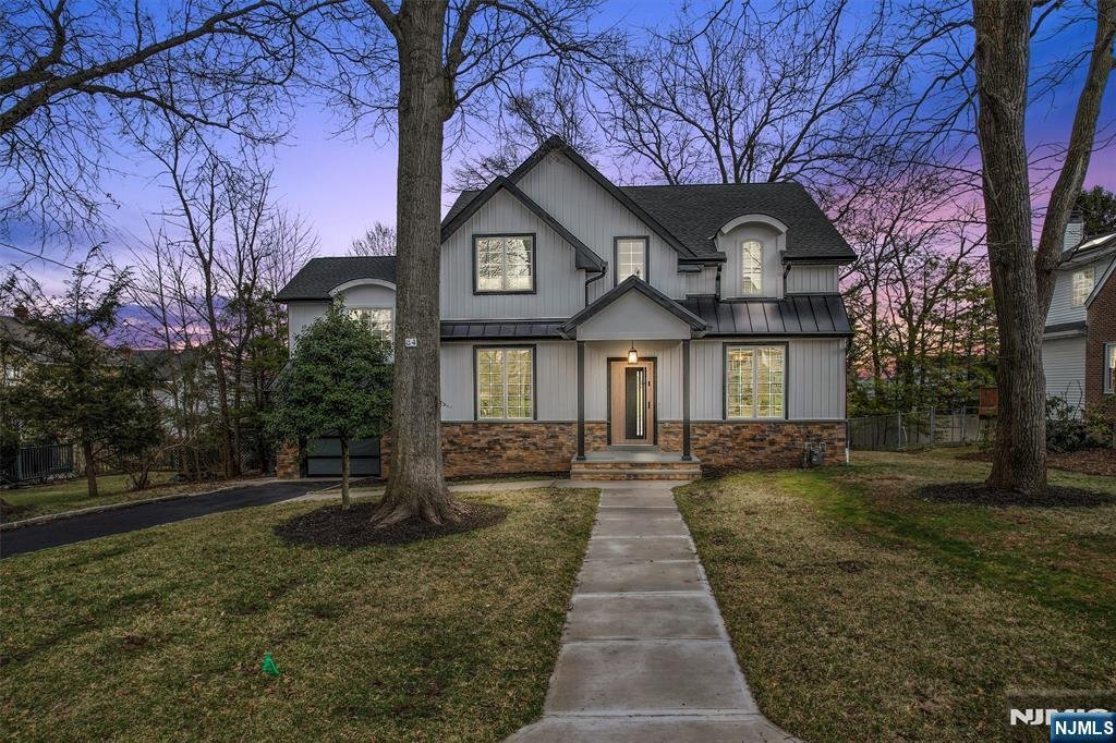 House in Oradell, New Jersey, United States 1 - 15381085
