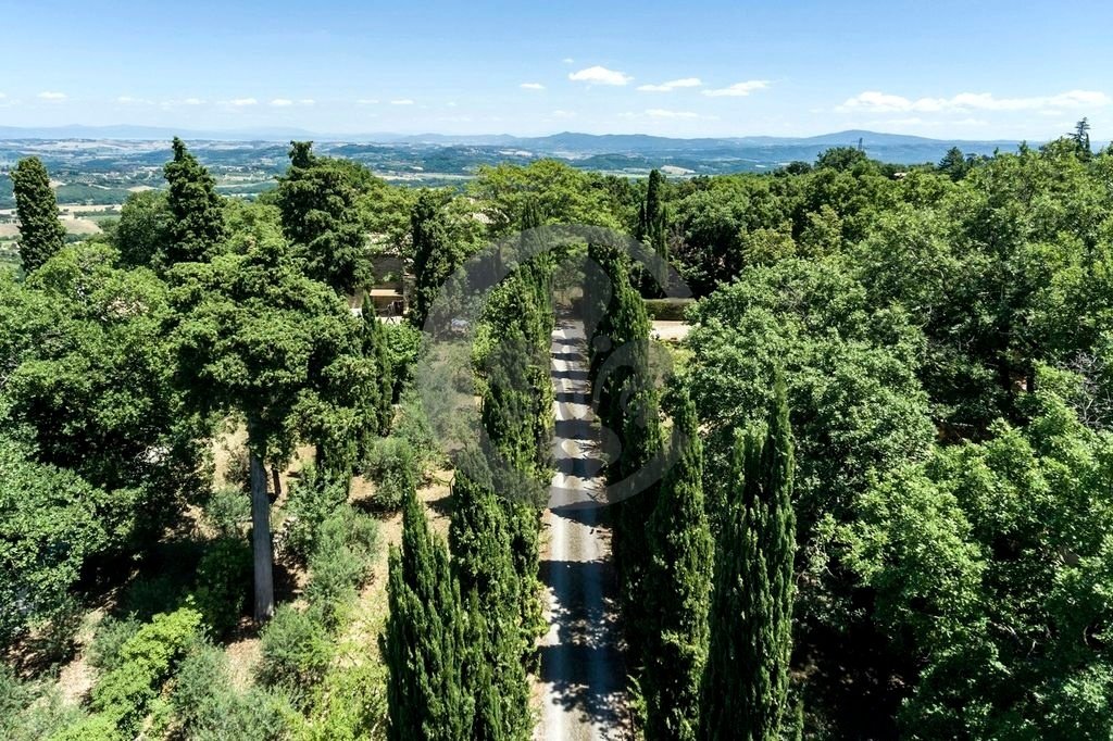 Villa in Sarteano, Tuscany, Italy 5 - 15590610
