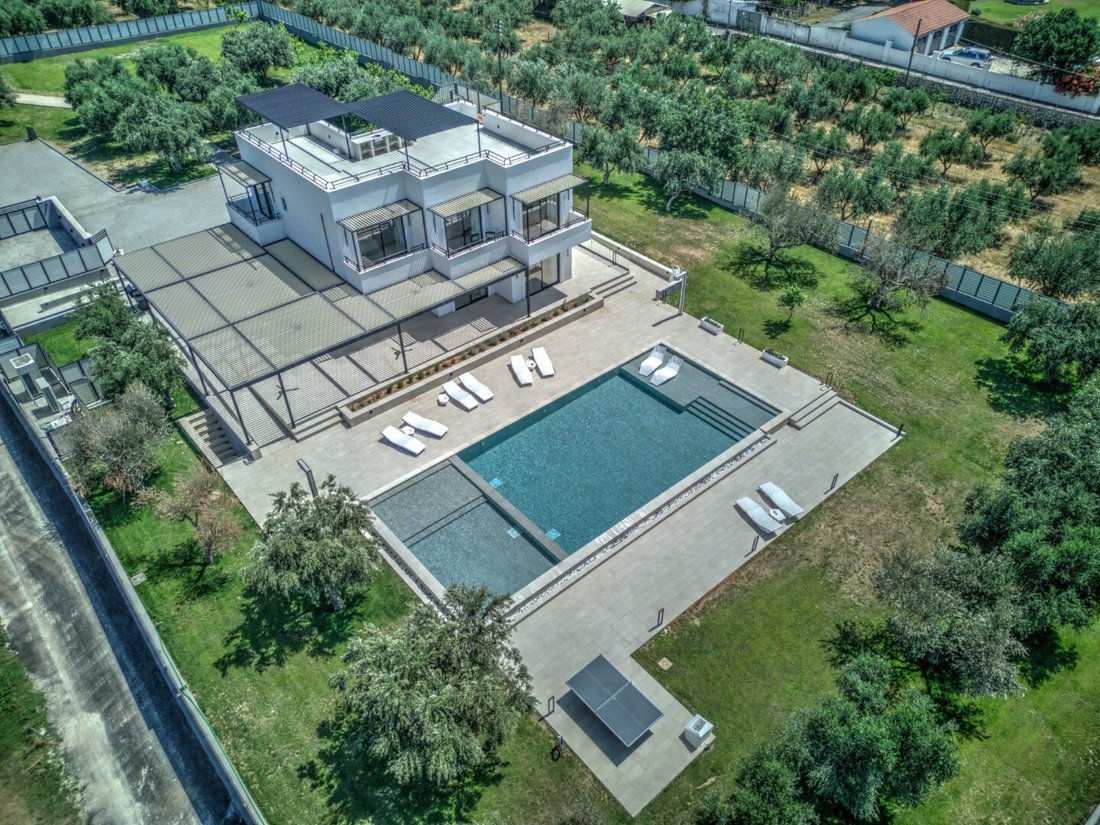 Villa in Northern Corfu, Peloponnese, Western Greece and the Ionian, Greece 2 - 15590456