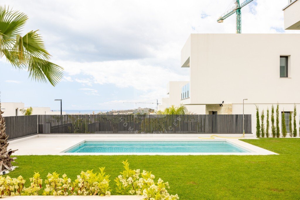 Villa in Finestrat, Valencian Community, Spain 4 - 15591736