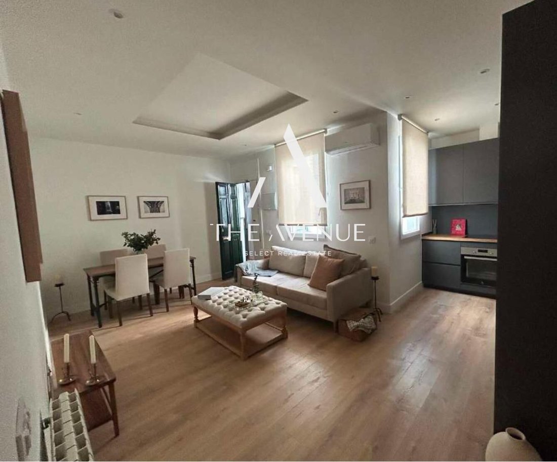 Apartment in Barrio Salamanca, Community of Madrid, Spain 3 - 15544249