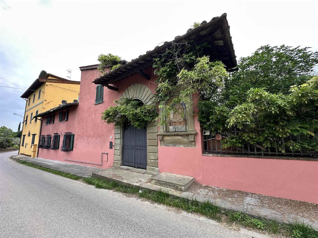Villa in Lastra a Signa, Tuscany, Italy 3 - 15591338