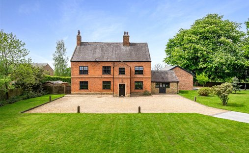 House in Samlesbury, England 1