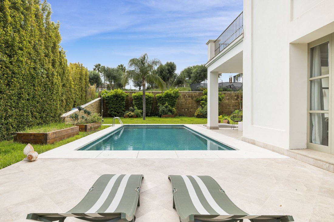 Villa in Sotogrande, San Roque, Andalusia 5 - 15592759