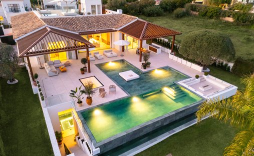 Villa in Puerto Banus, Marbella, Spain 1