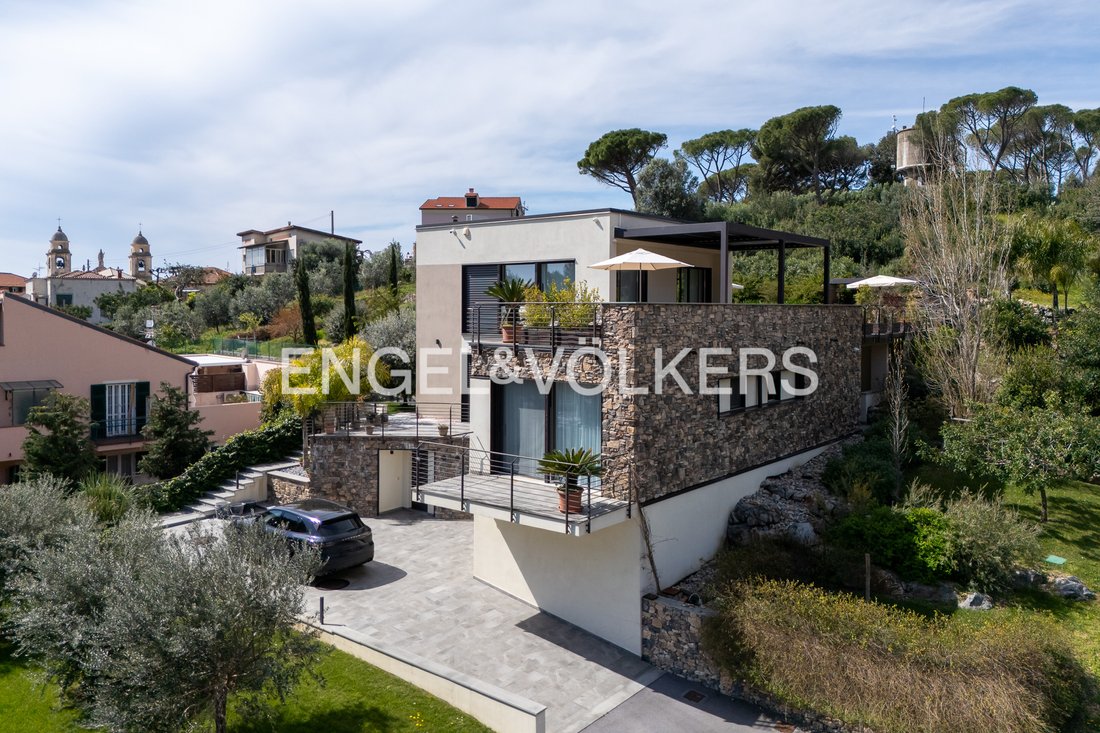 Villa in Borgio Verezzi, Liguria, Italy 2 - 15593923