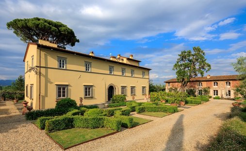 Farm Ranch in Historic Center, Lucca, Tuscany 1
