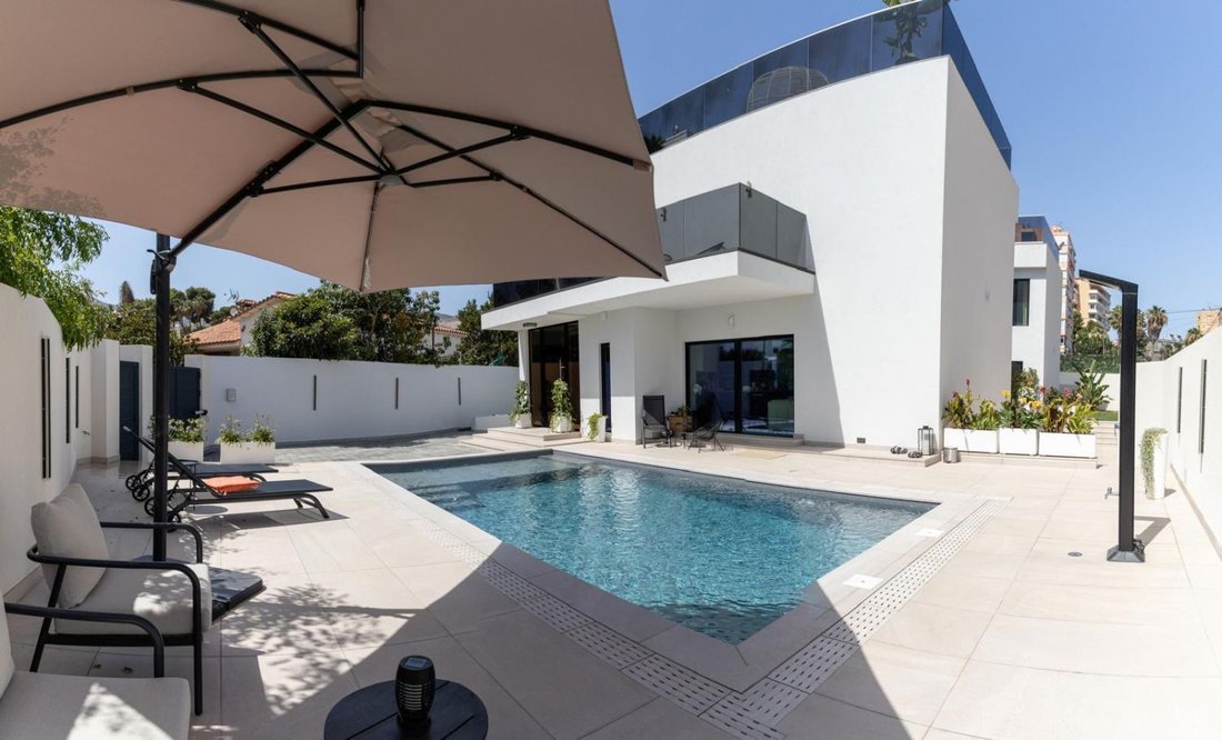 Villa in Benalmadena, Andalusia, Spain 2 - 15593828